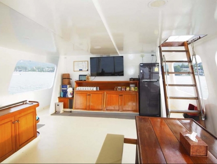 inside liveaboard boat