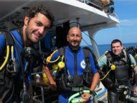 Divers-onboard-MV-Daranee