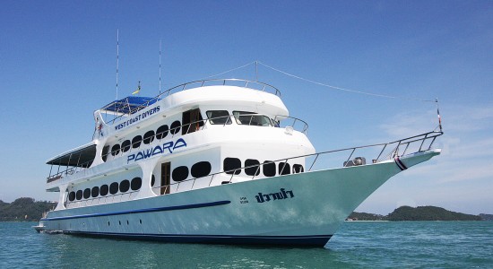 Pawara liveaboard diving boat