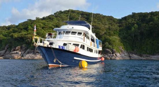 MV Andaman Tritan Similan dive boat