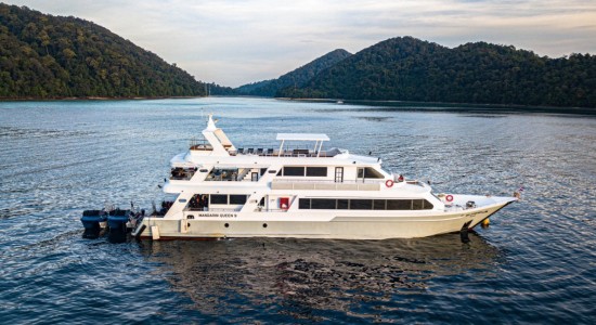 MV Mandarin Queen 9
