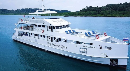 Deep Andaman Queen Liveaboard Dive Boat Similans
