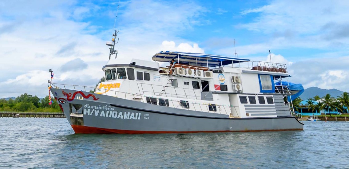 Andaman liveaboard Similan Islands
