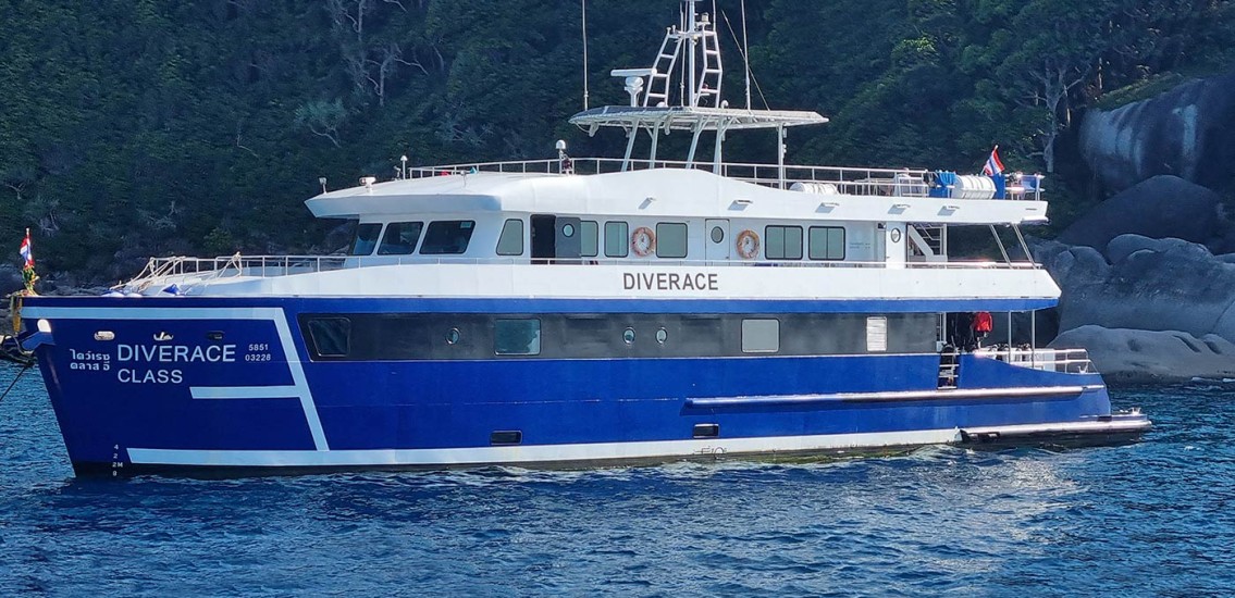 DiveRace Class E dive boat
