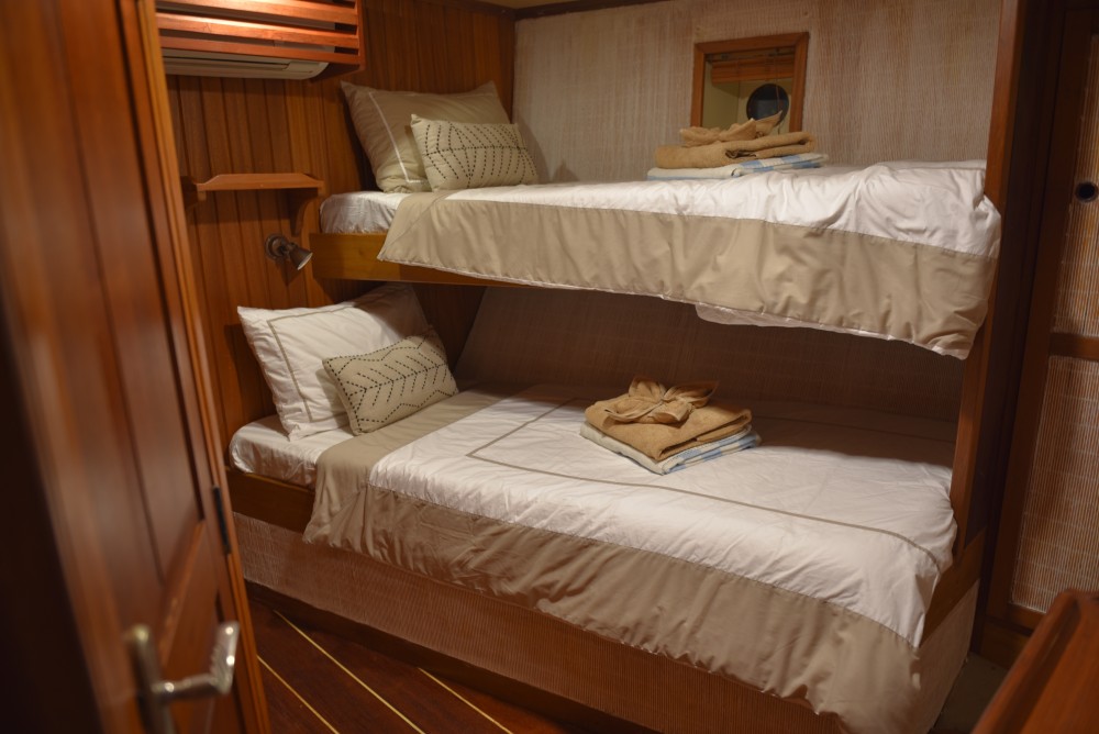 Twin Cabin