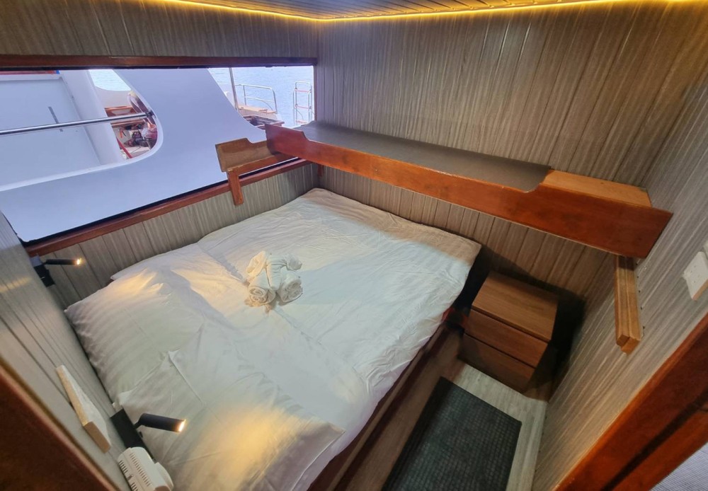 deluxe guest cabin similan