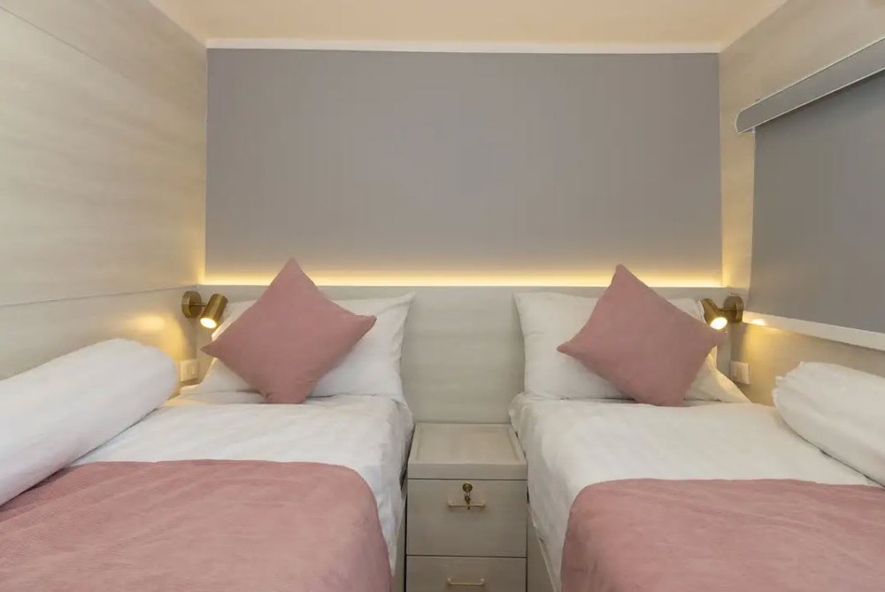 Upper Deck Twin Bed