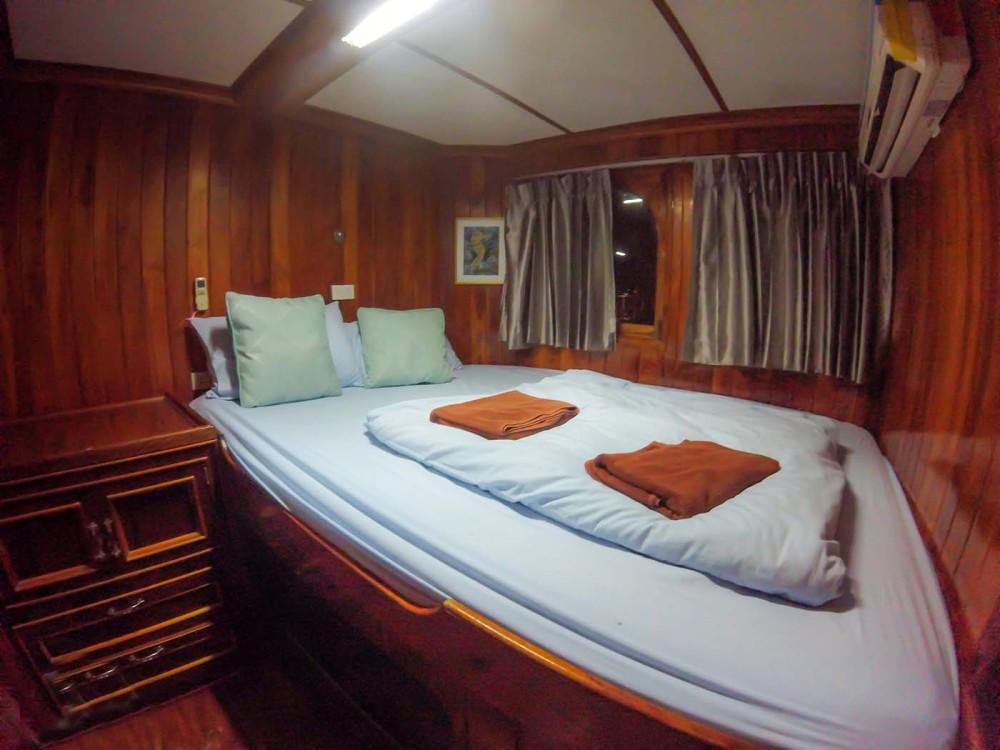 upper deck guest cabin