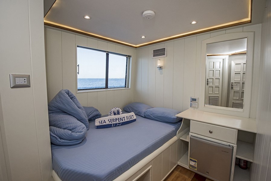 main deck double cabin