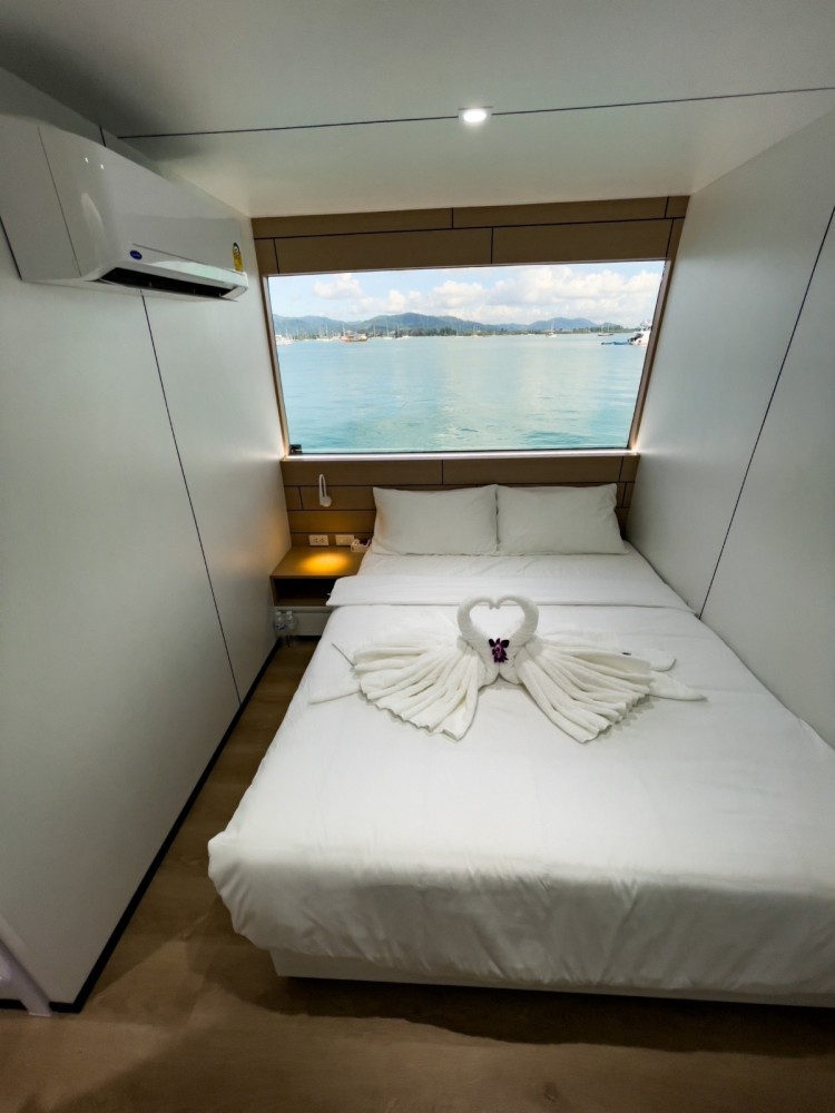 Master Upper Deck